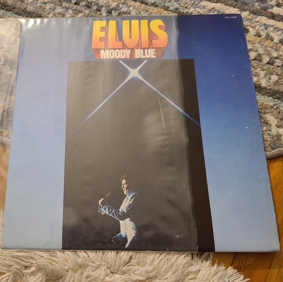 Elvis Presley Moody Blue vintage vinyl record Blue record. Pristine - Picture 1 of 7